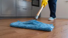 Lattia pysyy puhtaana paljon pidempään: 5 helppoa vinkkiä, jotka todella toimivat