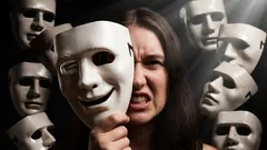 Kuinka riisua ihmisen naamio: 7 keinoa, jotka paljastavat hänen todellisen luonteensa